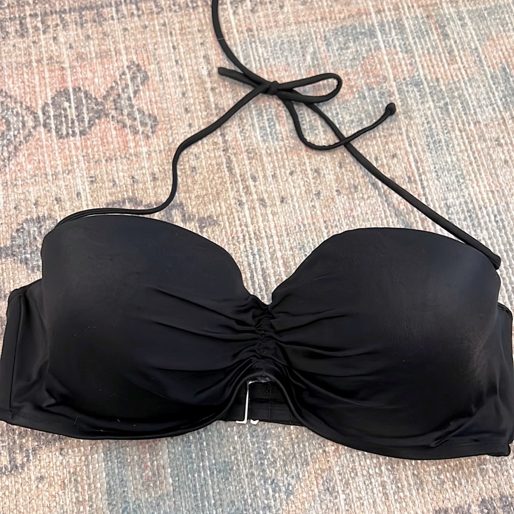 Black bikini top